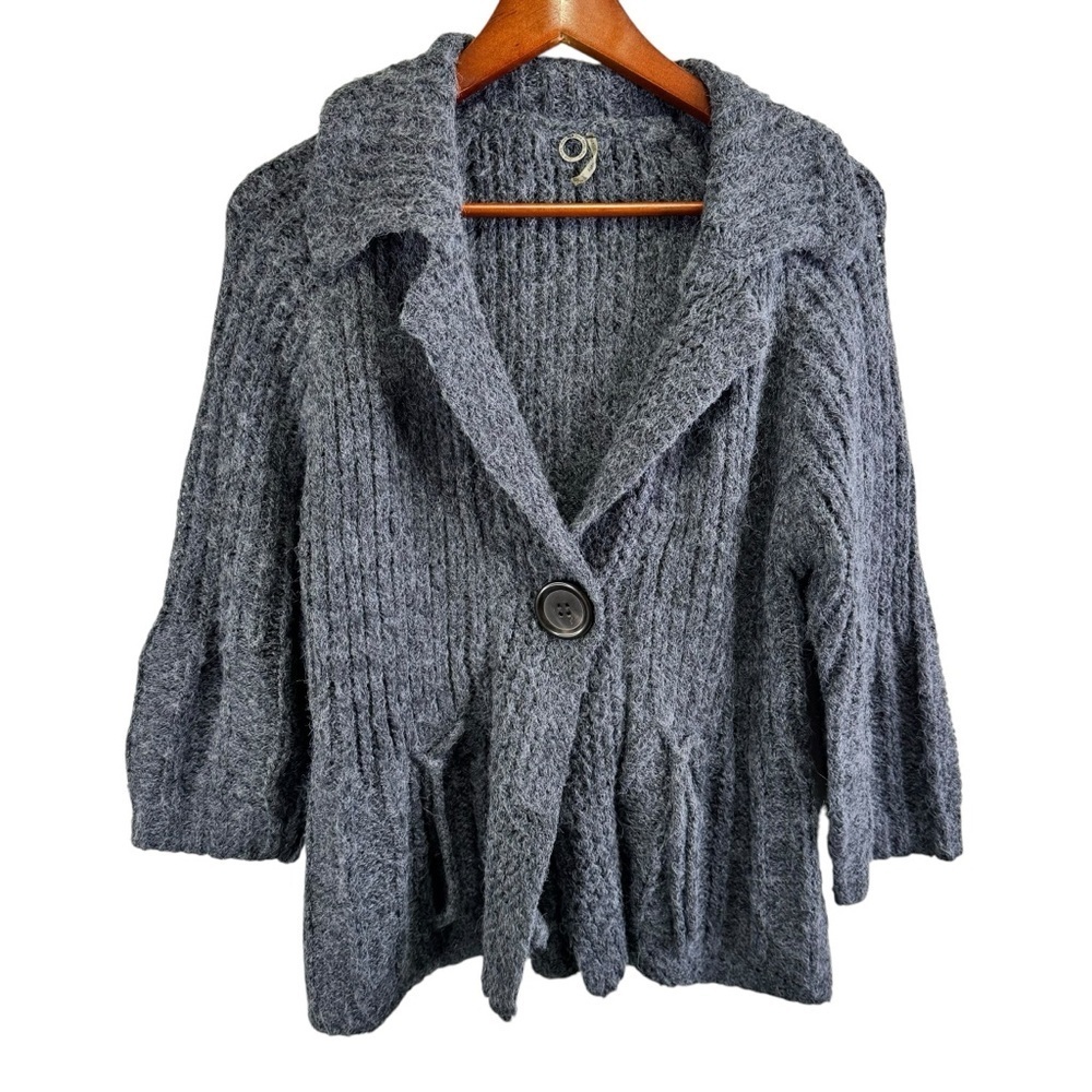 One Girl Who Womens Grey Cardigan Sweater Medium 3/4 Sleeve Knit Size Large